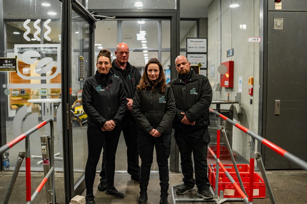 Mitarbeiter im Veranstaltungsschutz